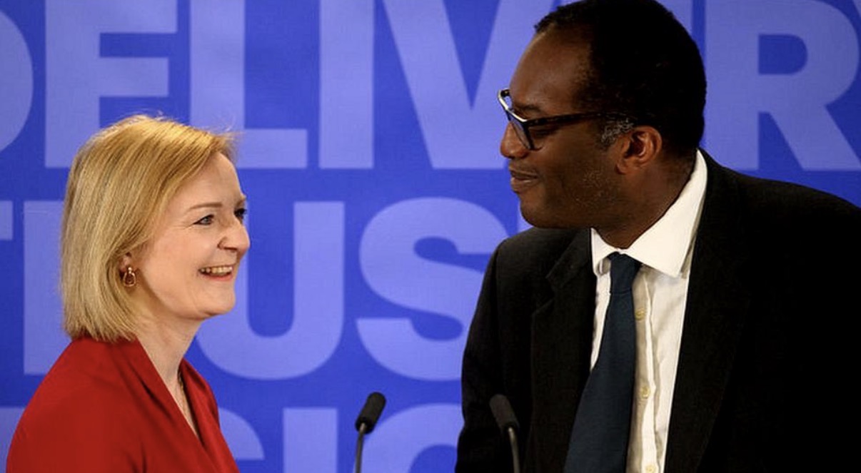 Liz Truss standing alongside Kwasi Kwarteng during her premiership.